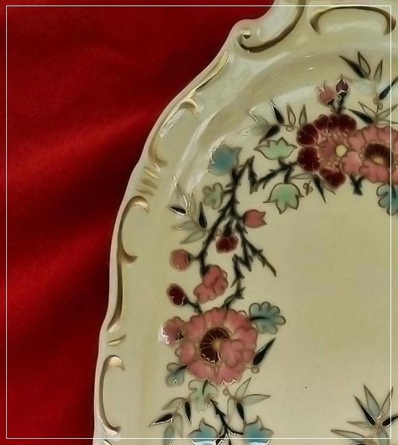 Porcelán Zsolnay tál